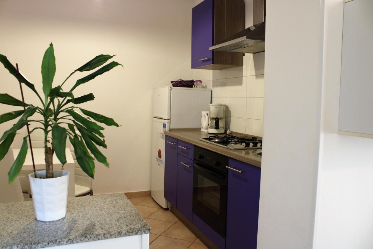 Apartmani B&S Barbat na Rabu エクステリア 写真