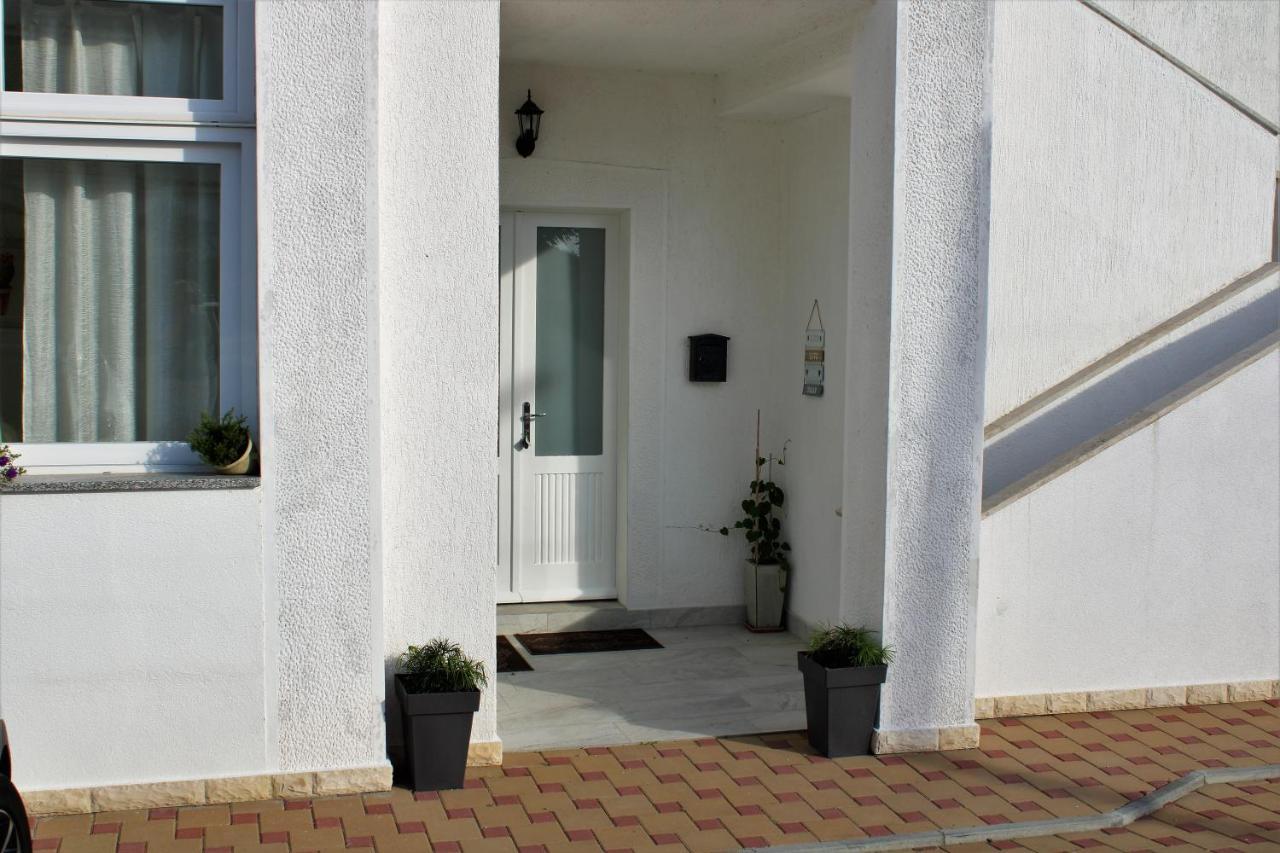 Apartmani B&S Barbat na Rabu エクステリア 写真