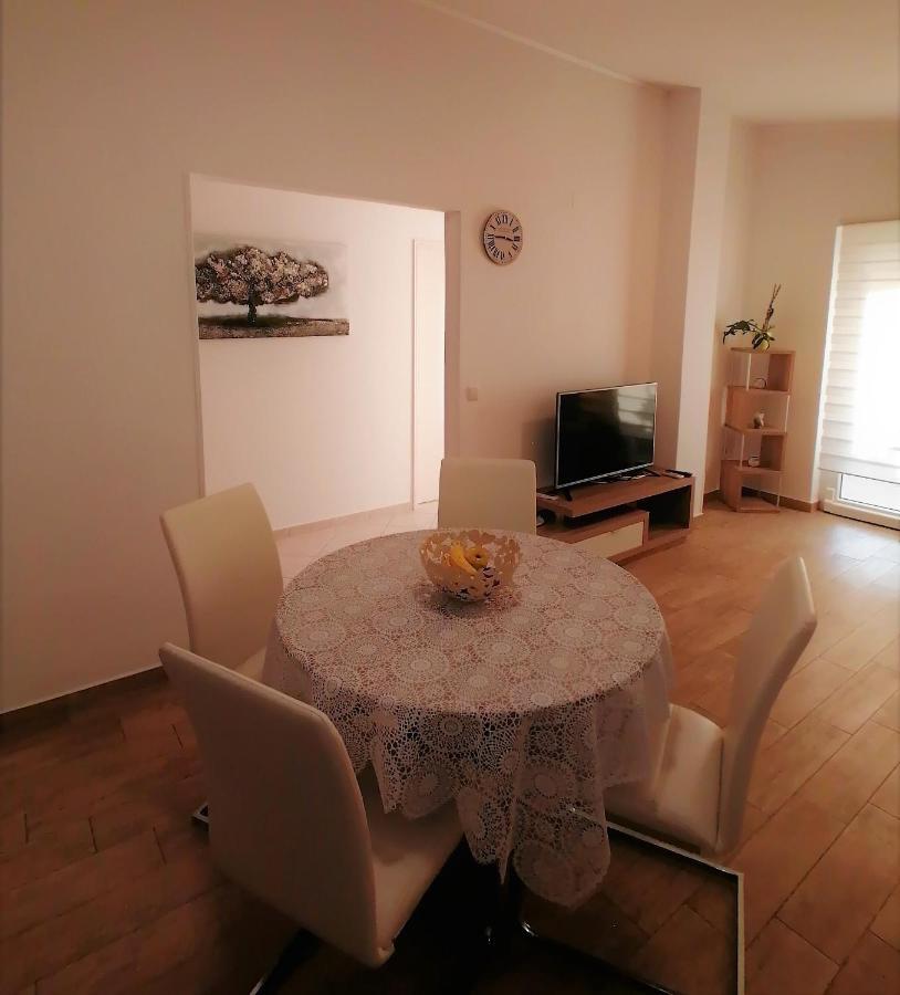 Apartmani B&S Barbat na Rabu エクステリア 写真